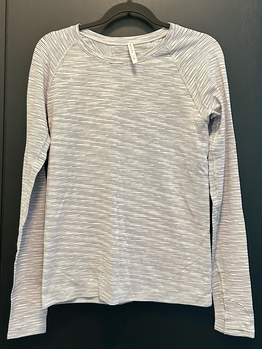 Athleta Momentum Long-Sleeve Crewneck Top in White/Gray